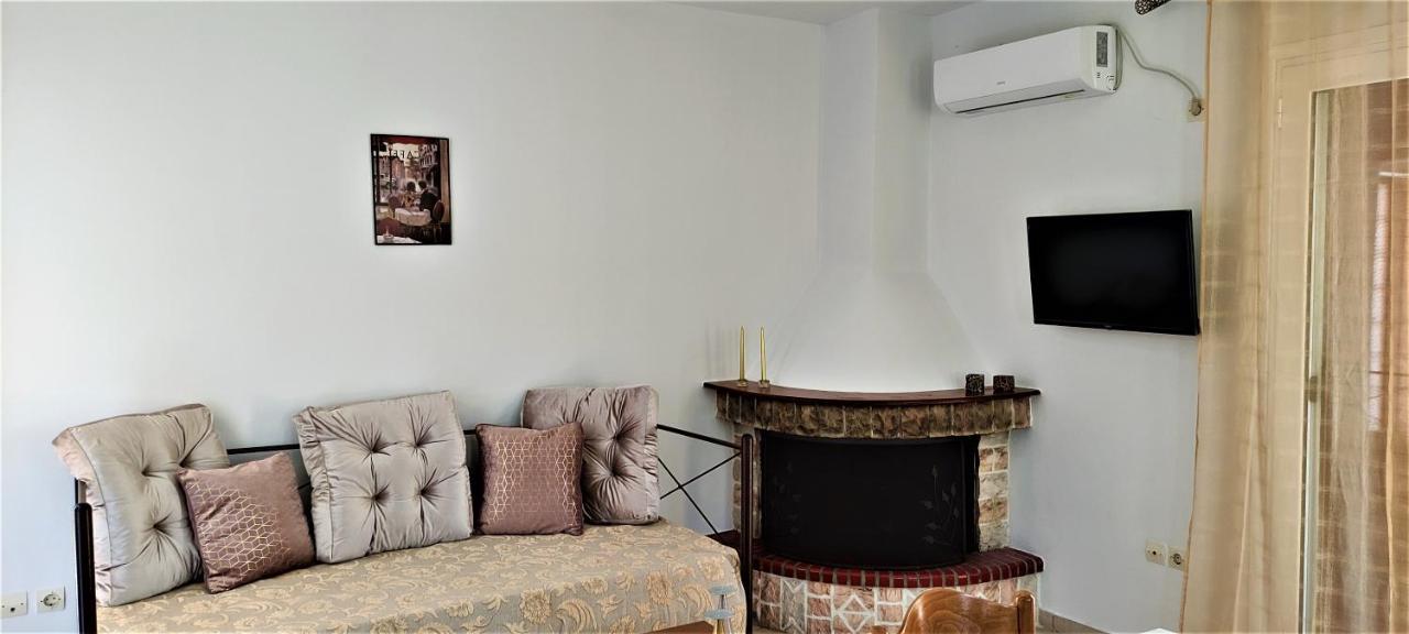 Fani'S Apartments 1 Epidaurus ภายนอก รูปภาพ