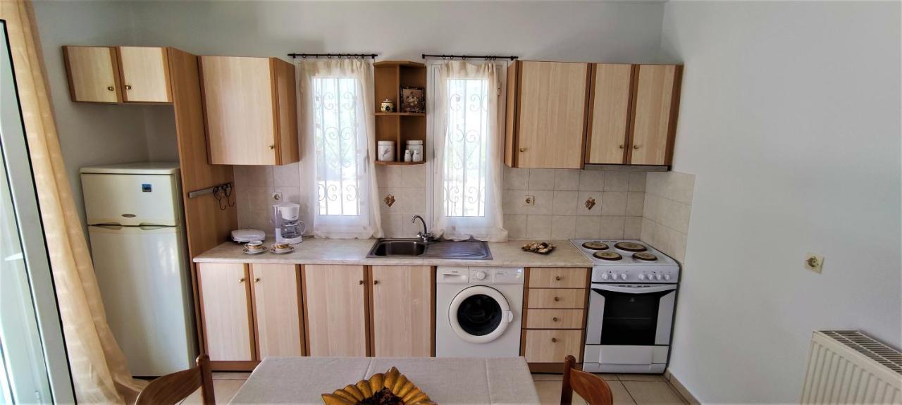 Fani'S Apartments 1 Epidaurus ภายนอก รูปภาพ
