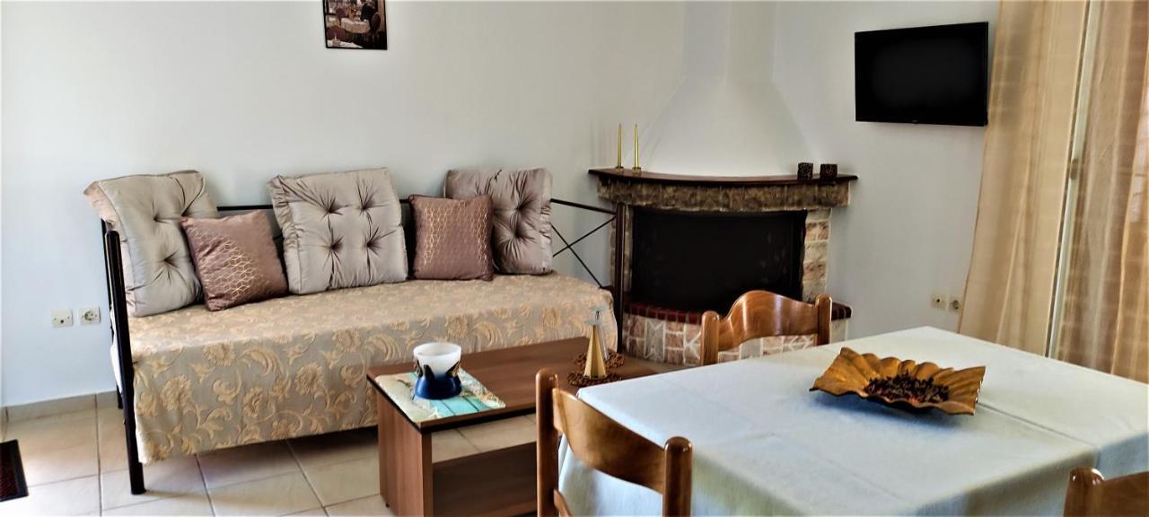 Fani'S Apartments 1 Epidaurus ภายนอก รูปภาพ